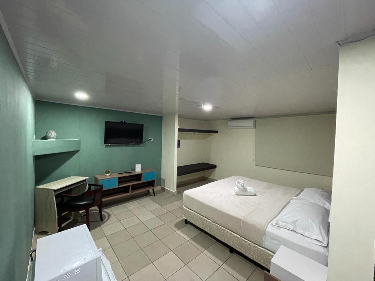 Hostal El Prado ปานามาซิตี้ ภายนอก รูปภาพ