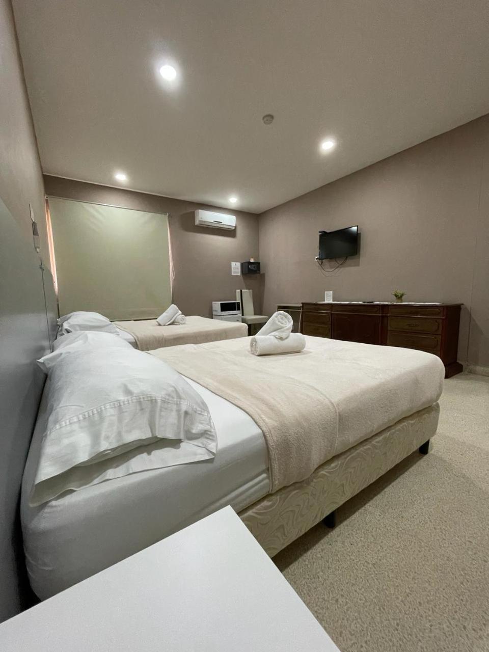 Hostal El Prado ปานามาซิตี้ ภายนอก รูปภาพ